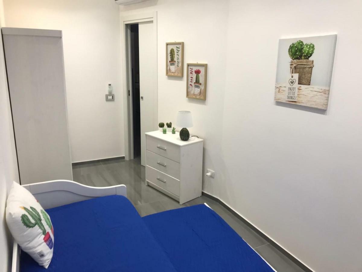 Deluxe Home Appartamento Шака Екстериор снимка